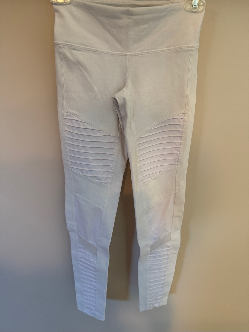 ALO Yoga Moto Leggings XXS - Picture 2 of 7